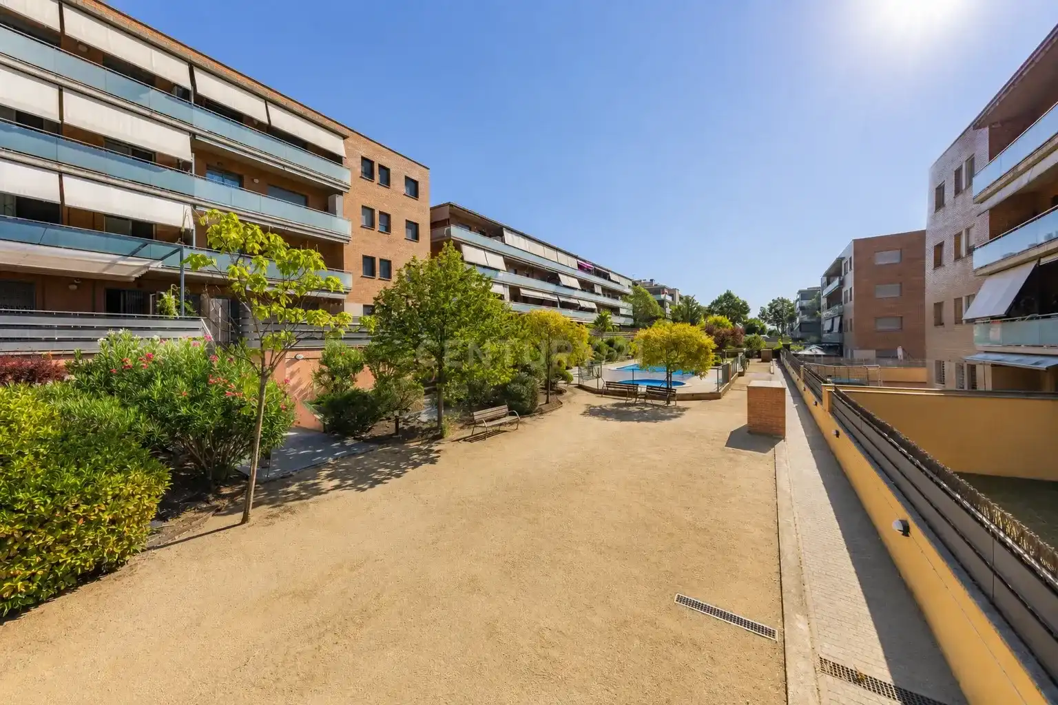 Terrassa de Pis en venda en Parets del Vallès amb Aire condicionat, Traster i Piscina comunitària