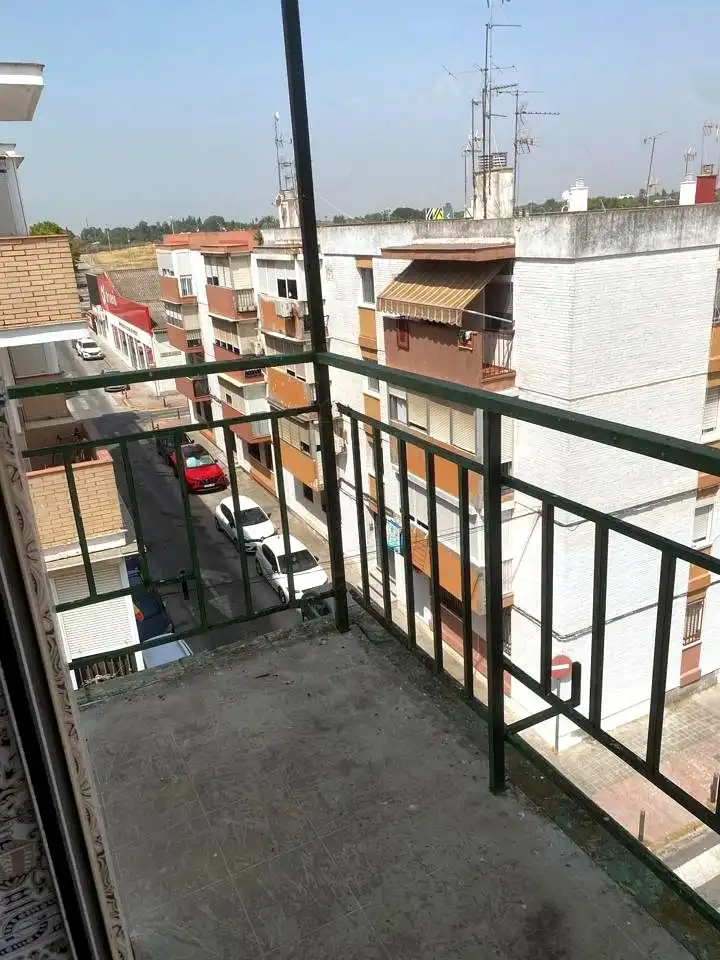 Balcony of Flat for sale in Dos Hermanas