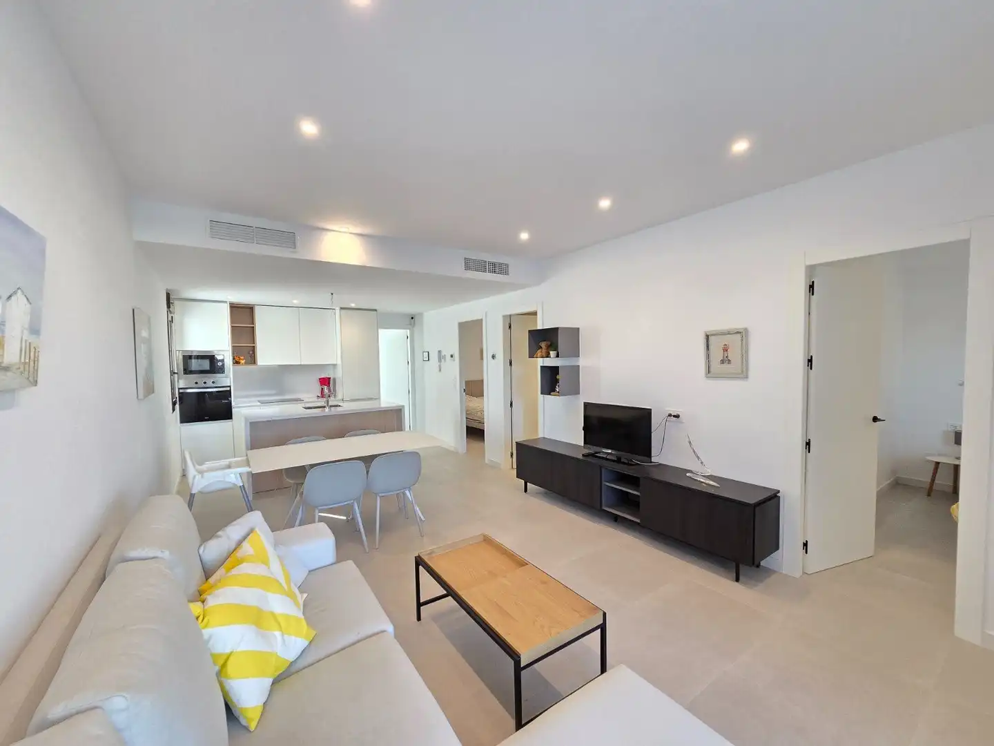 Sala de estar de Apartamento en venta en Pilar de la Horadada con Terraza y Amueblado