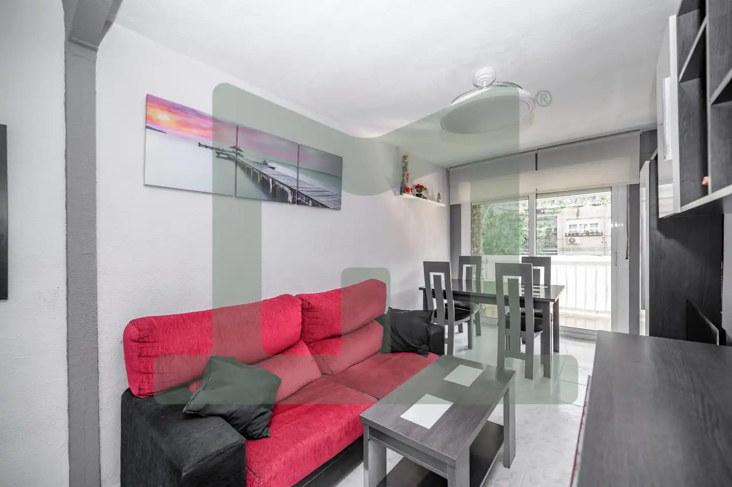 Sala de estar de Piso en venta en Coslada con Calefacción, Terraza y Trastero
