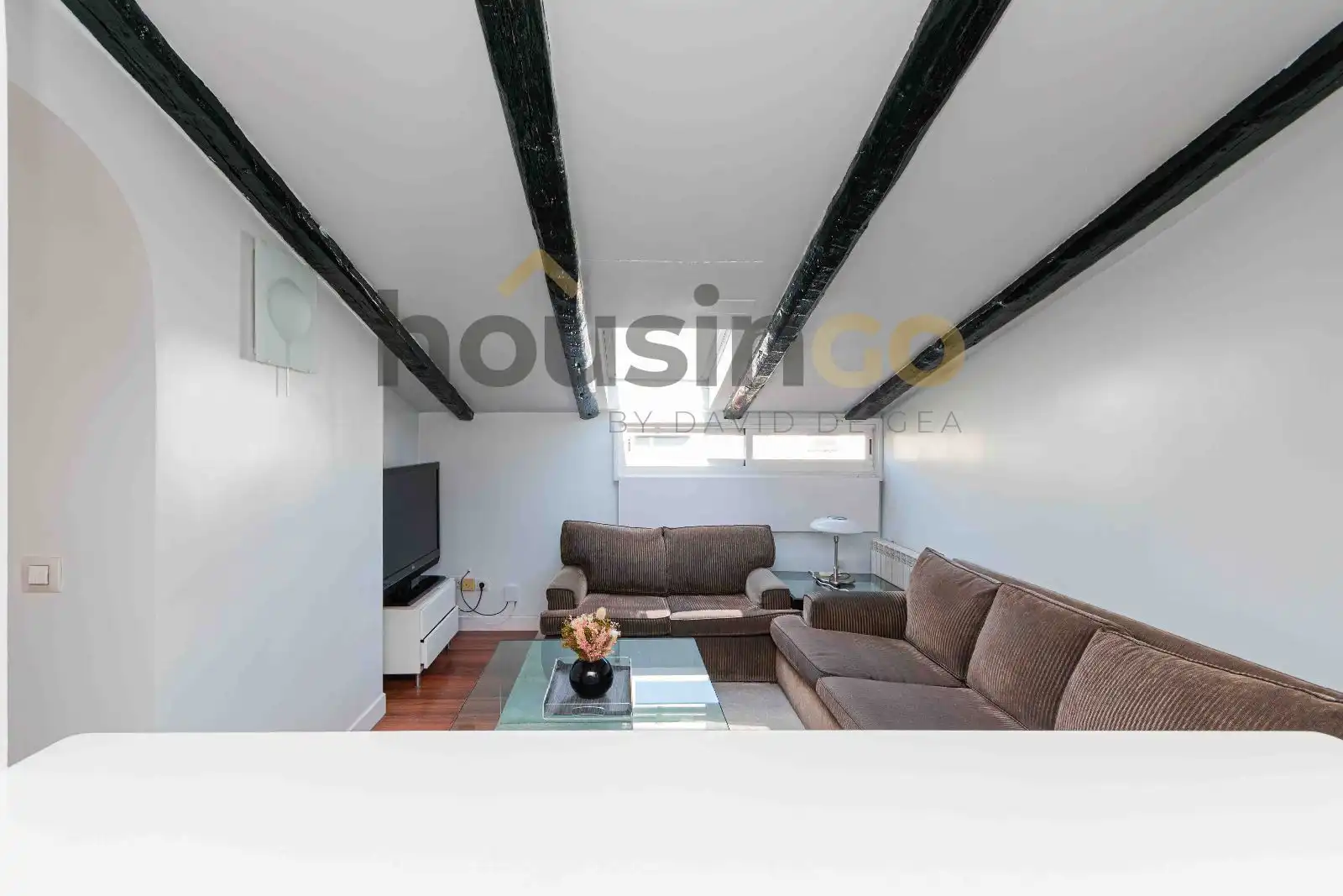 Wohnzimmer von Dachboden zur Miete in Madrid mit Klimaanlage, Heizung und Möbliert