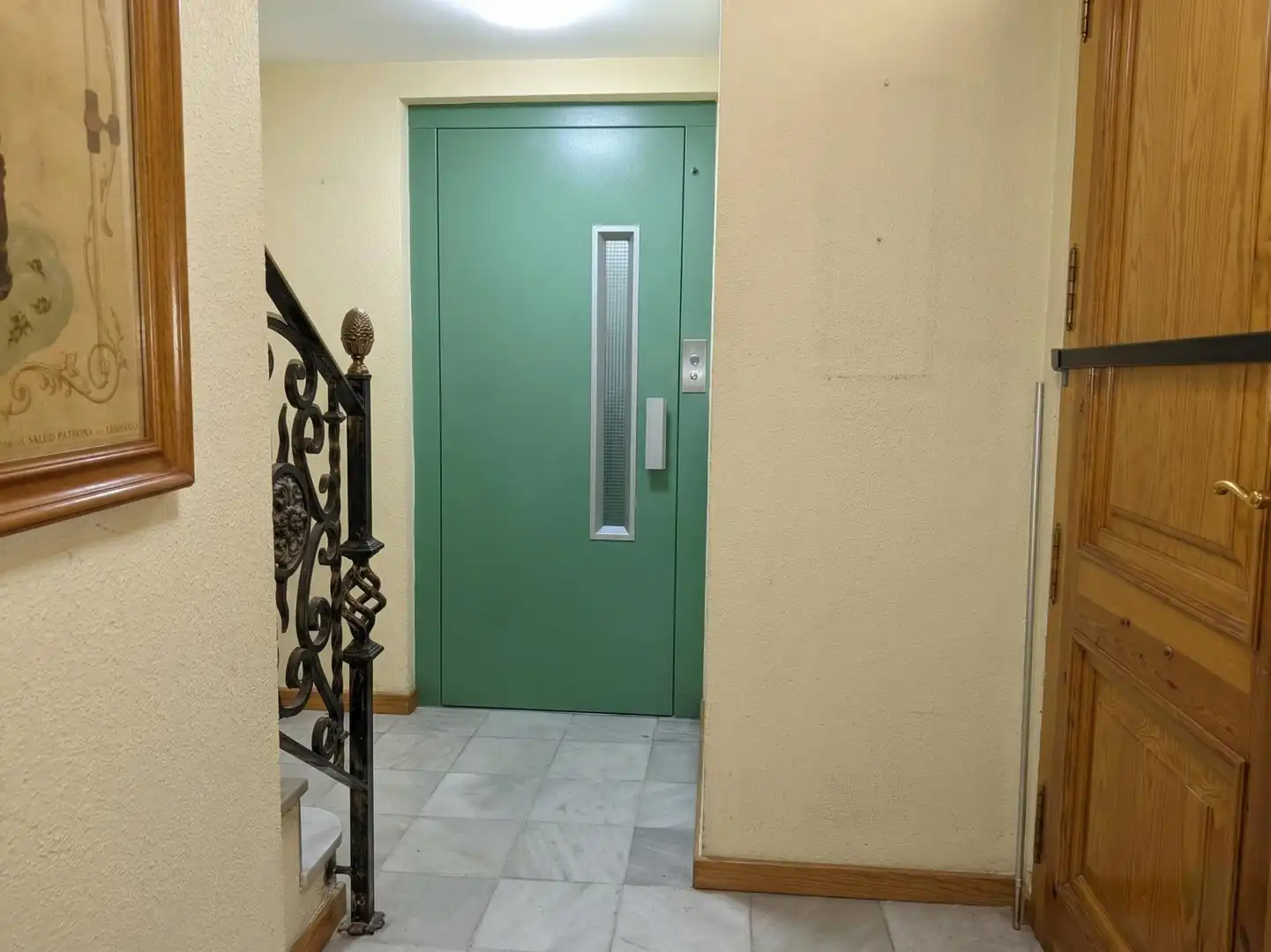 Detached homes for sale in Algemesí  with Air Conditioner, Terrace and Balcony