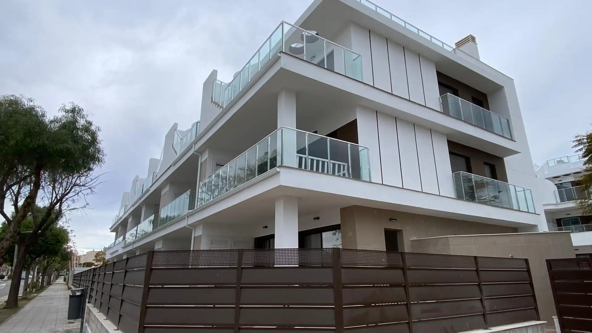 Exterior view of Apartments for sale in Pilar de la Horadada  with Balcony, Jacuzzi and Community pool