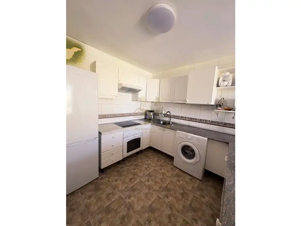 Cocina de Apartamento en venta en Arona con Terraza y Amueblado