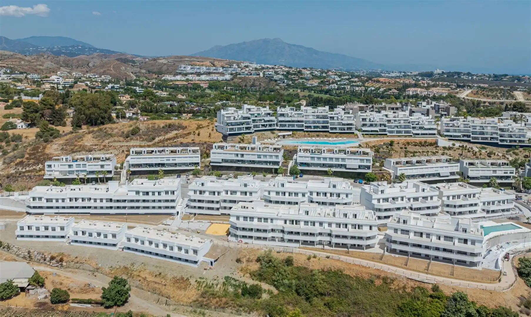 Exterior view of Houses for sale in Estepona  with Air Conditioner and Terrace