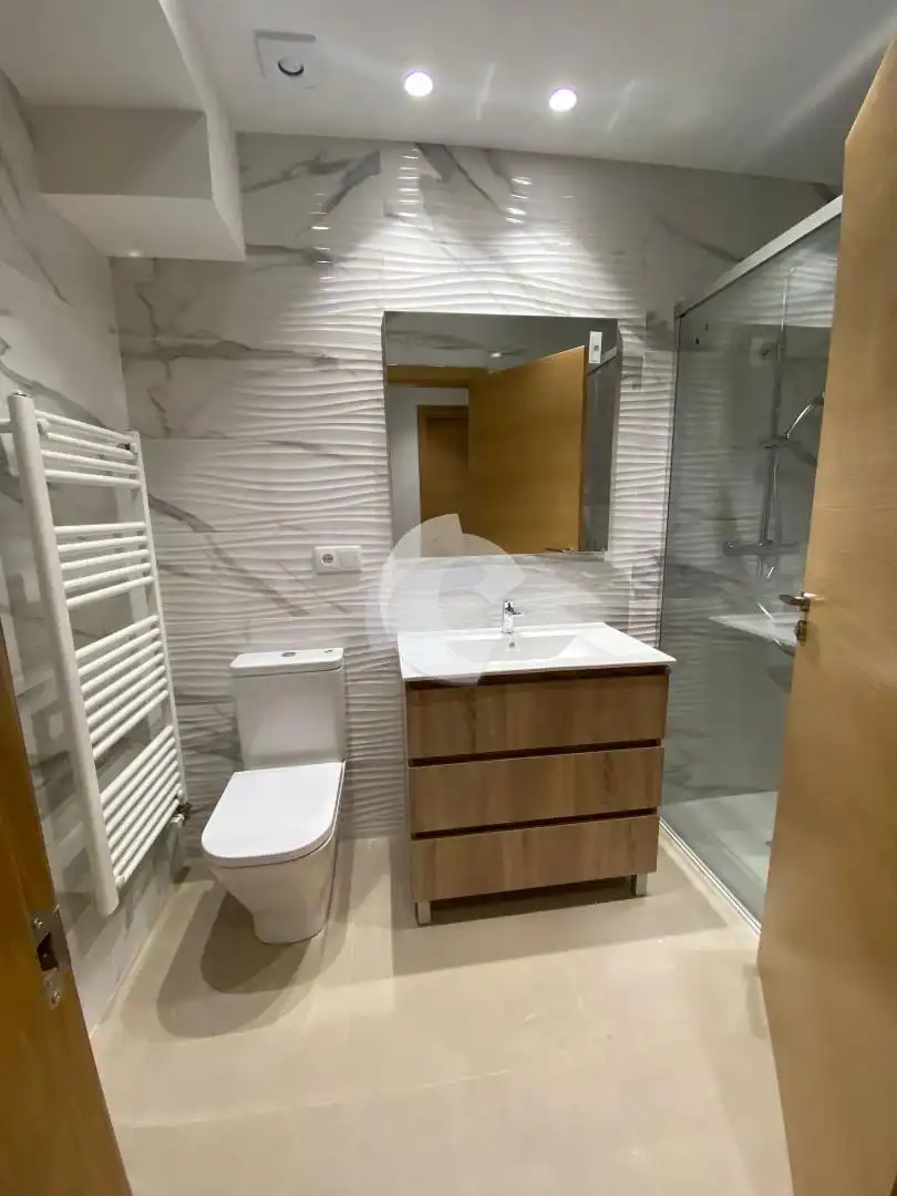 Baño de Piso en venta en Ourense Capital  con Calefacción y Trastero