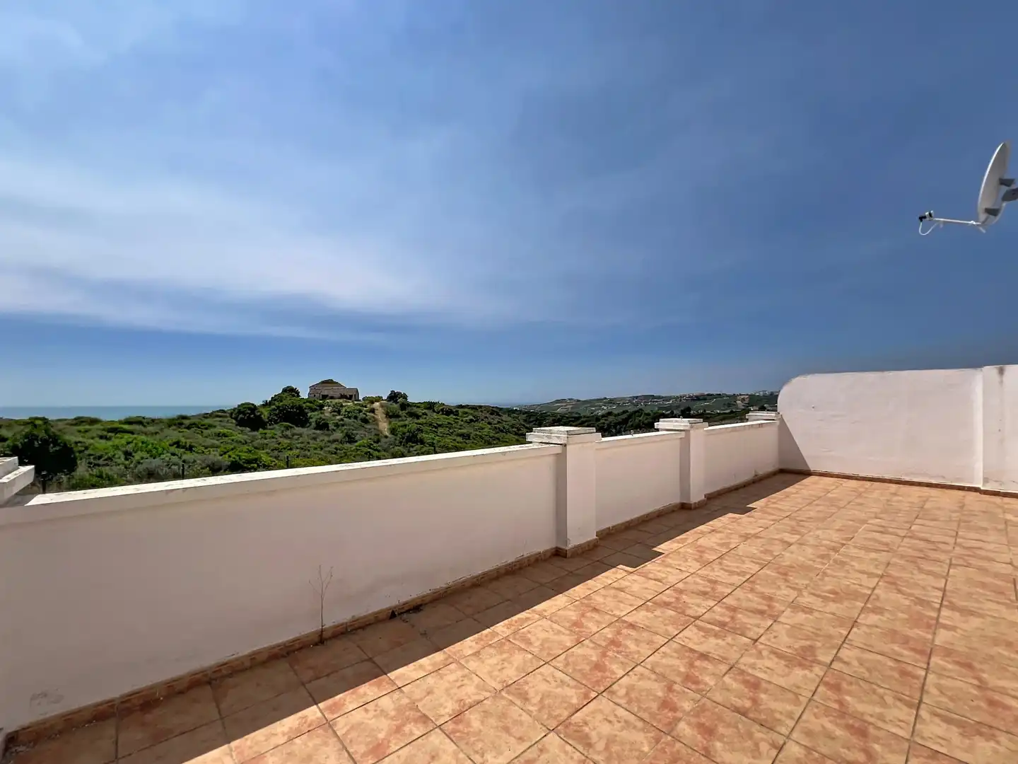 Terrassa de Casa o xalet en venda en Casares amb Aire condicionat, Jardí privat i Terrassa