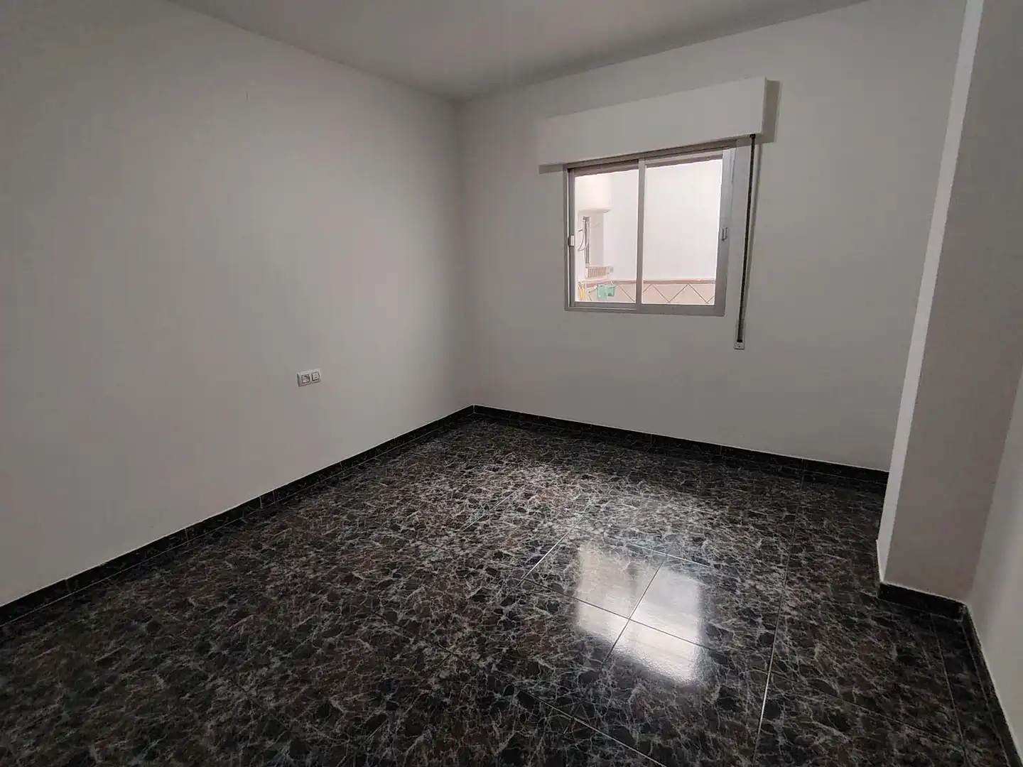 Habitación de Piso de alquiler en Armilla con Balcón