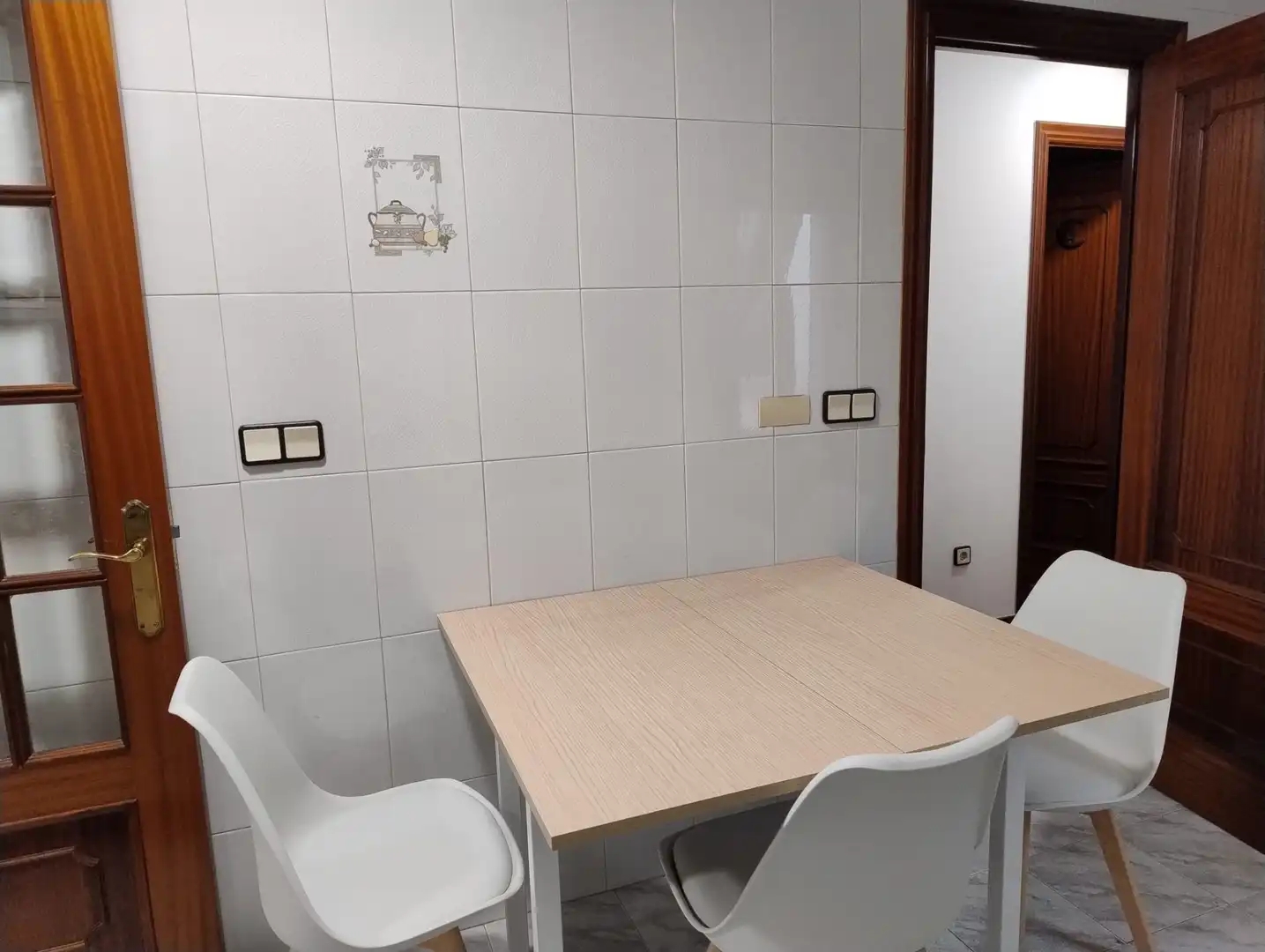 Dining room of Flat for rent in Santiago de Compostela   with Heating, Furnished and Oven