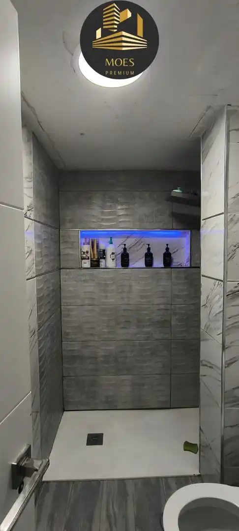 Badezimmer von Wohnung zum Verkauf in Linares mit Klimaanlage, Heizung und Abstellraum