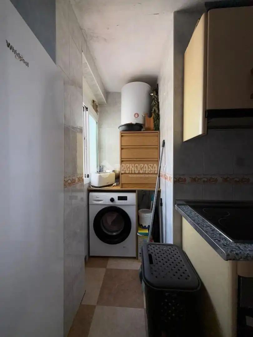 Cocina de Piso en venta en Sevilla con Aire acondicionado