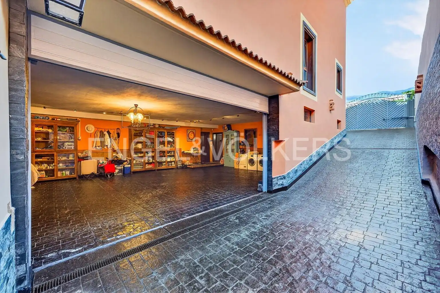 Casa o xalet en venda en Adeje amb Terrassa, Piscina i Moblat