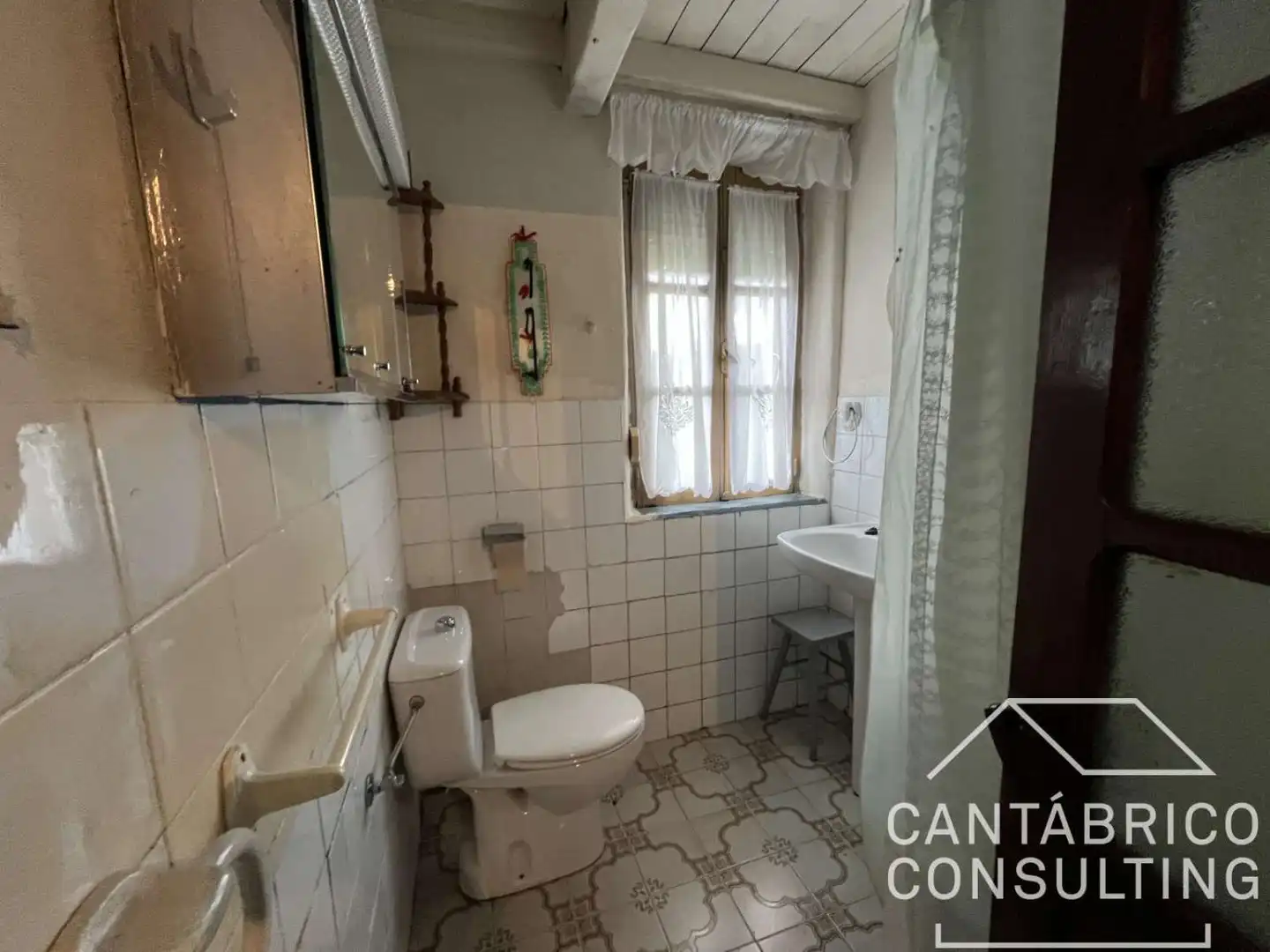 Baño de Casa adosada en venta en San Martín de Oscos con Trastero y Amueblado