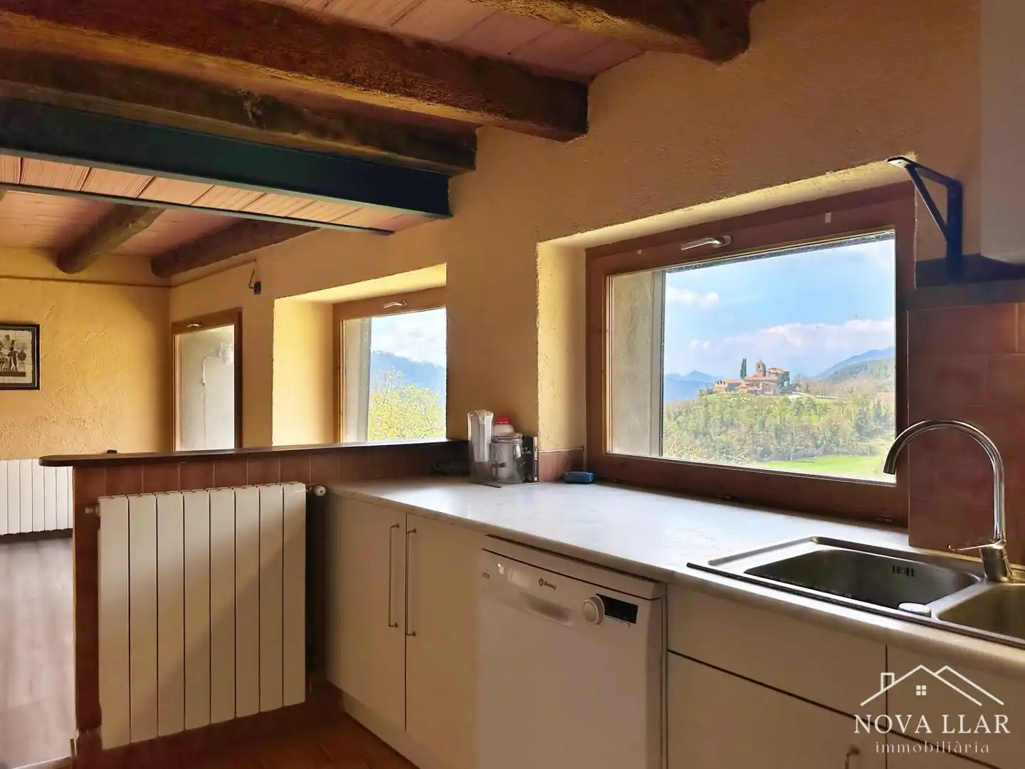 Cocina de Finca rústica en venta en Les Llosses con Calefacción, Jardín privado y Parquet