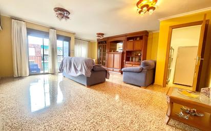 Living room of Flat for sale in Quart de Poblet  with Air Conditioner and Balcony