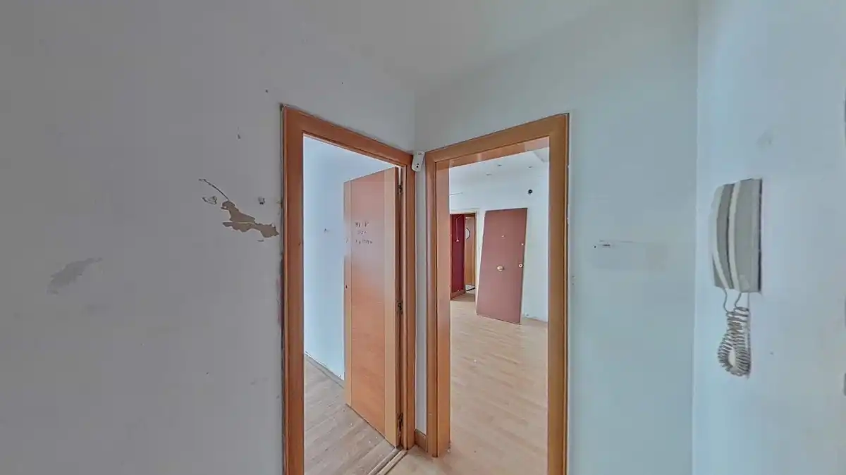 Piso en venta en Cerdanyola del Vallès con Balcón