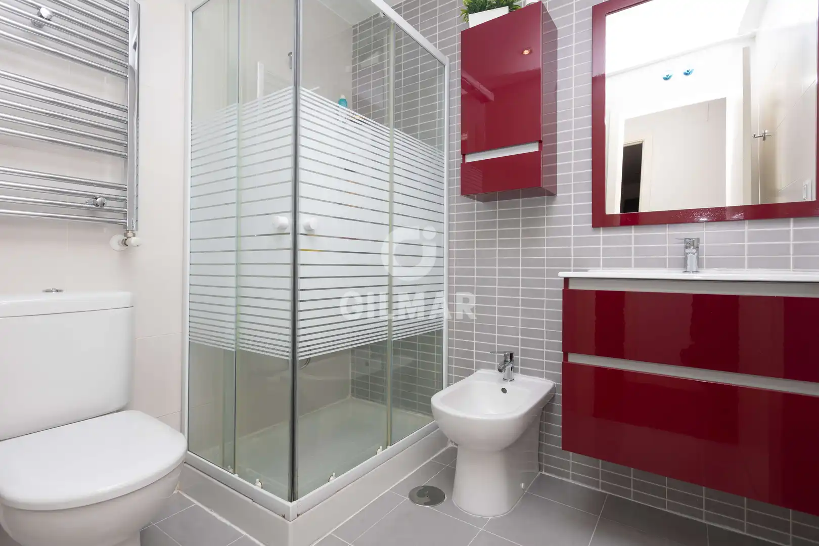 Bathroom of Flat for sale in Madrid  with Heating, Private garden and Storage room