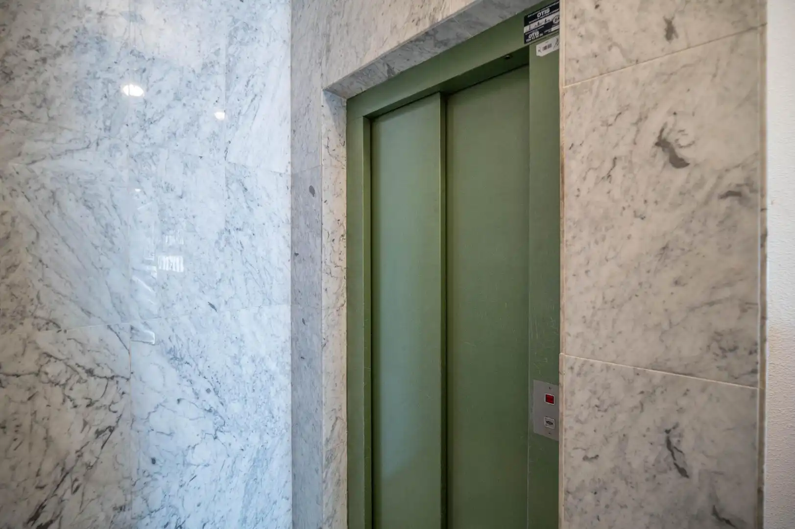 Flat for sale in Santa Fe  with Air Conditioner