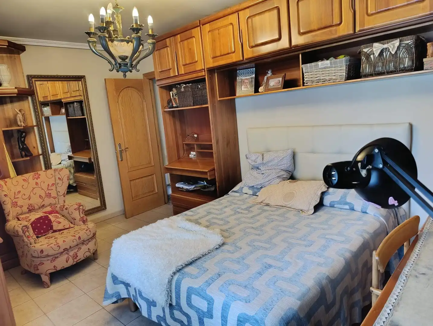Dormitori de Casa o xalet en venda en San Andrés del Rabanedo amb Calefacció, Jardí privat i Terrassa