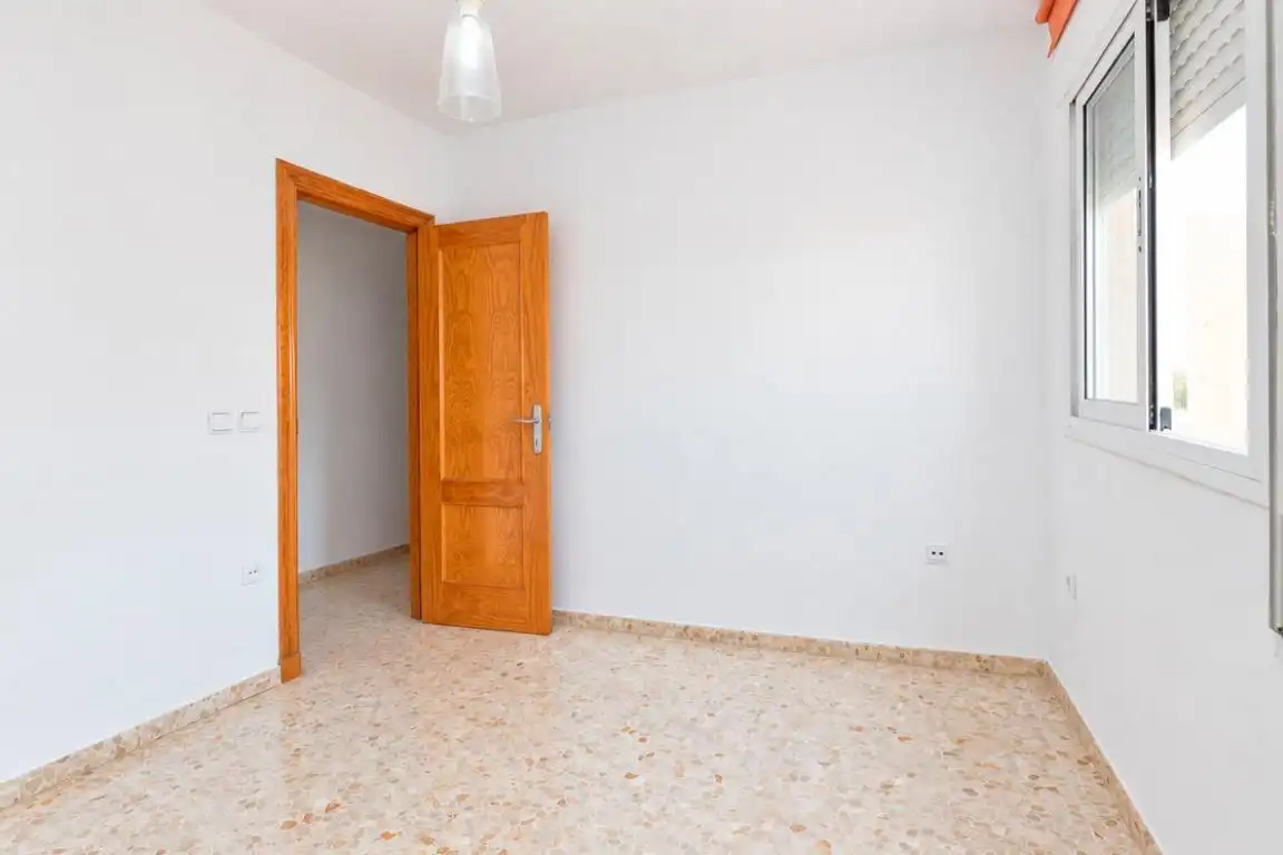 Piso en venta en El Ejido con Trastero, Amueblado y Balcón