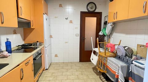 Foto 3 de Piso en venta en San Mames Zumarkalea, Zabalburu, Bilbao