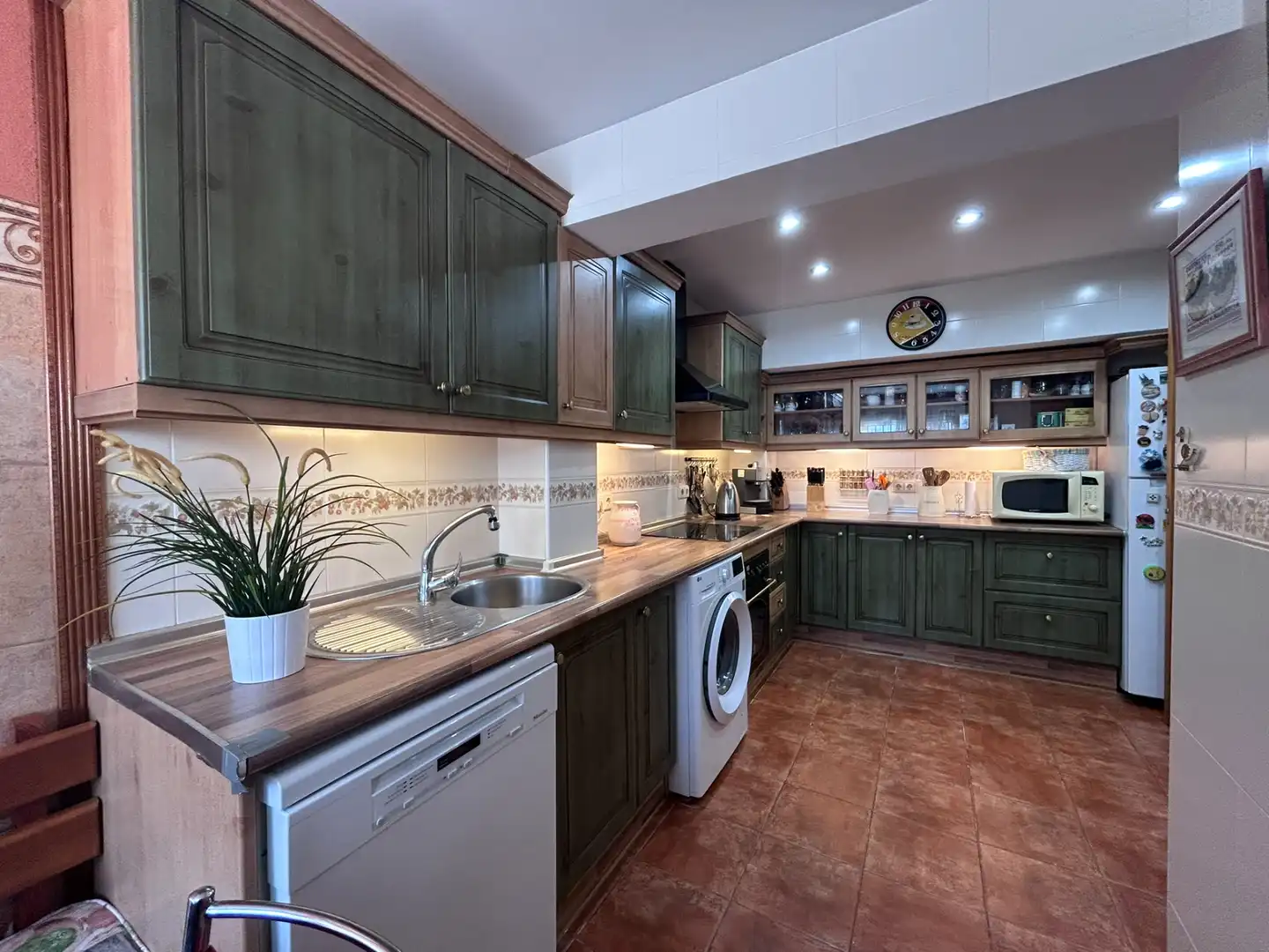 Cocina de Casa adosada en venta en Casares con Terraza, Amueblado y Alarma