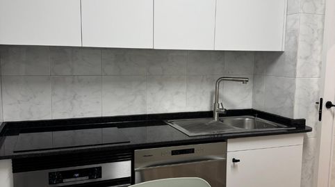 Foto 2 de Piso de alquiler en Avenida de Coímbra, Campus Norte - San Caetano, Santiago de Compostela
