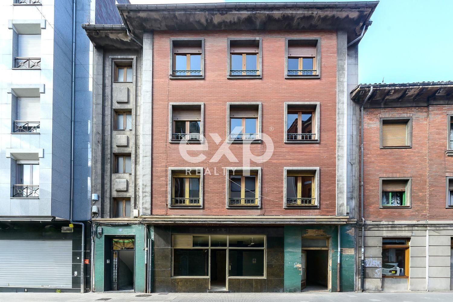 Exterior view of Flat for sale in San Martín del Rey Aurelio