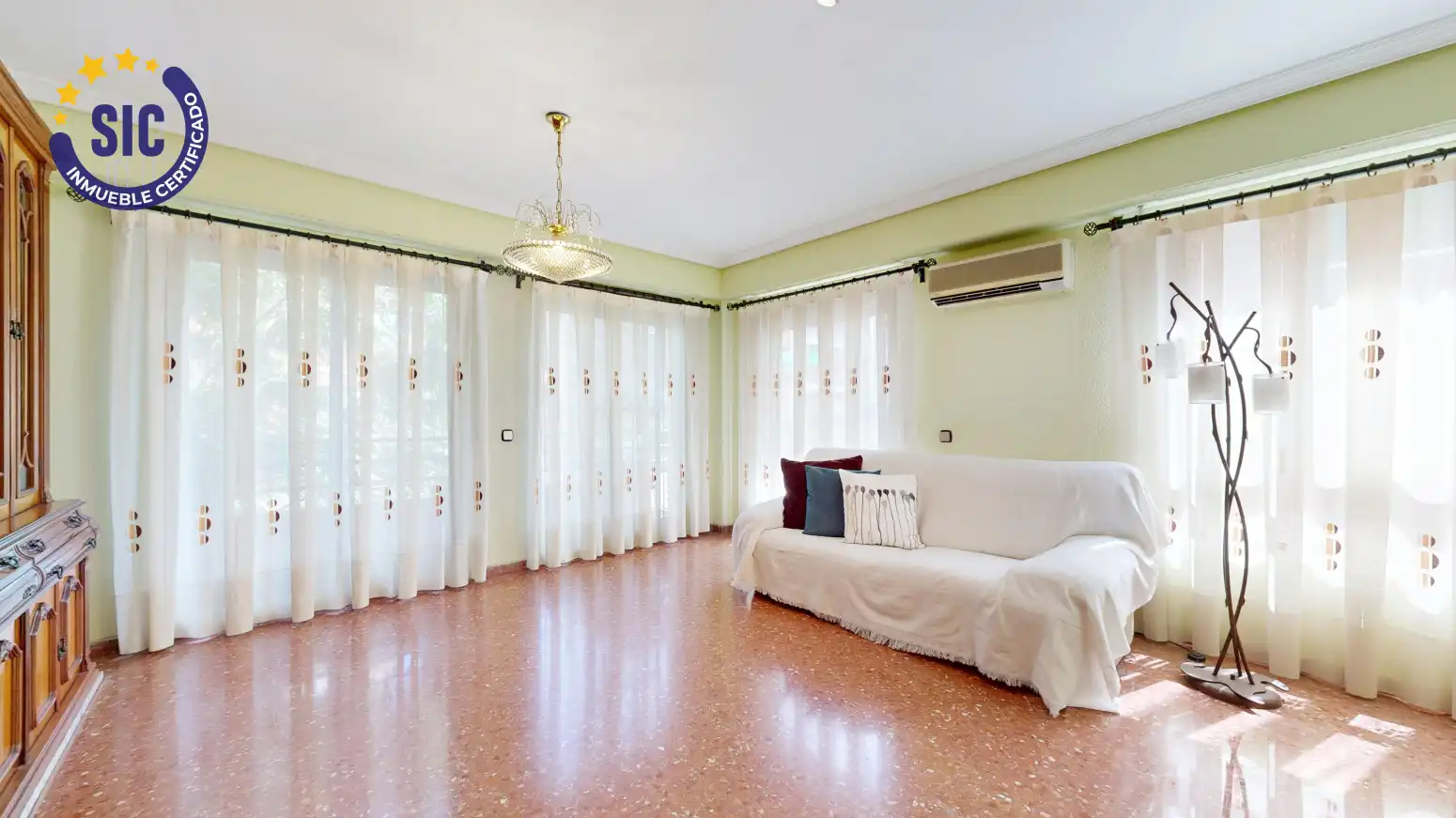 Living room of Flat for sale in Torrent  with Balcony