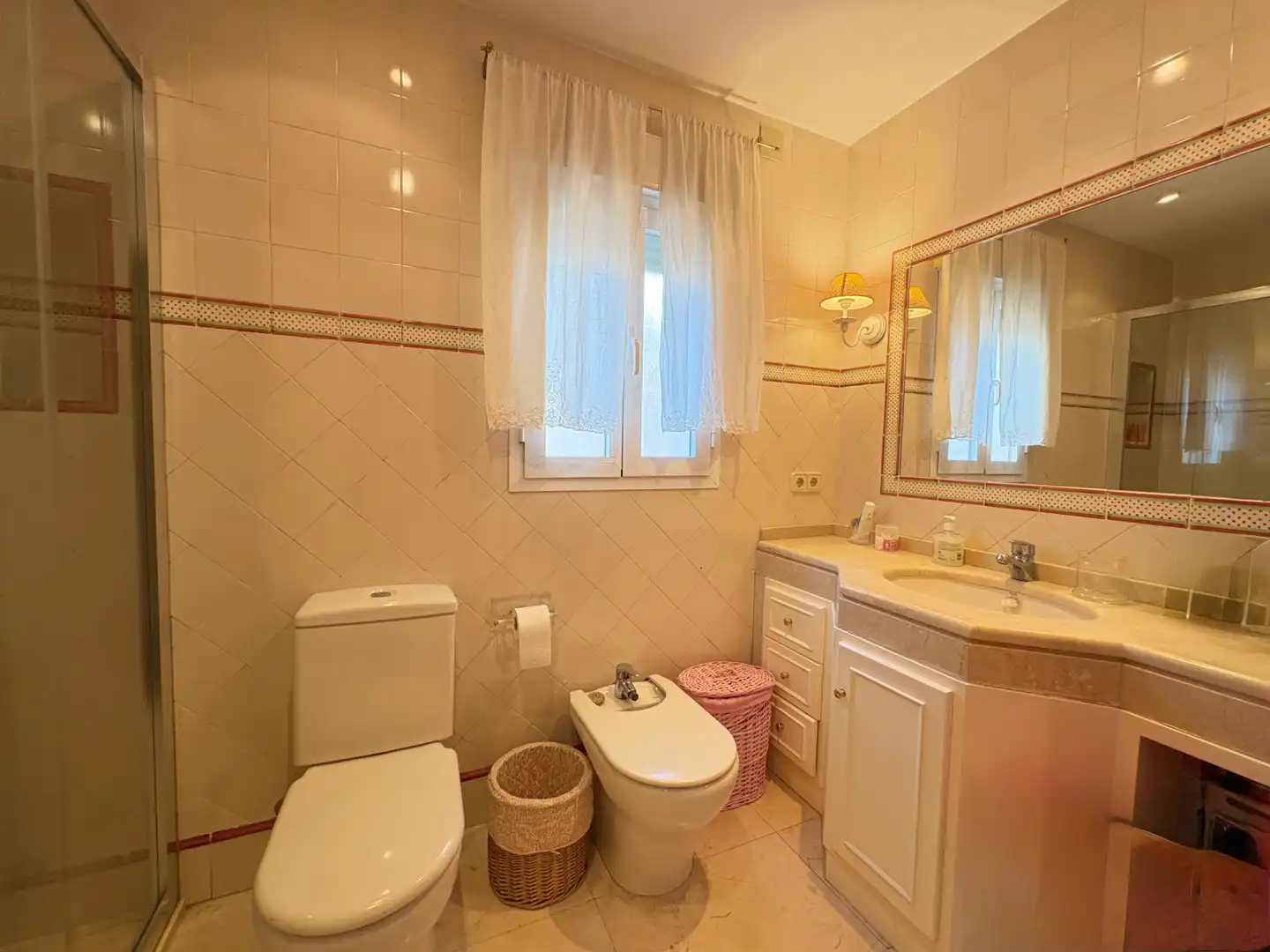 Badezimmer von Wohnung zum Verkauf in Badajoz mit Klimaanlage, Heizung und Terrasse