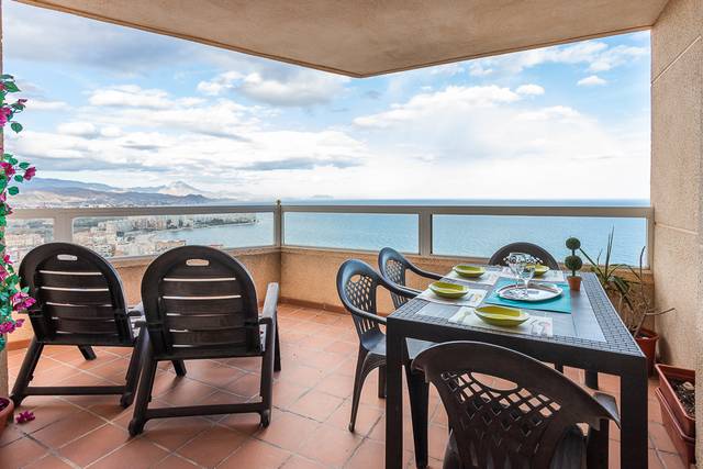 Piso en Alquiler en Carrer de la Figuera, 4 en Playa Muchavista