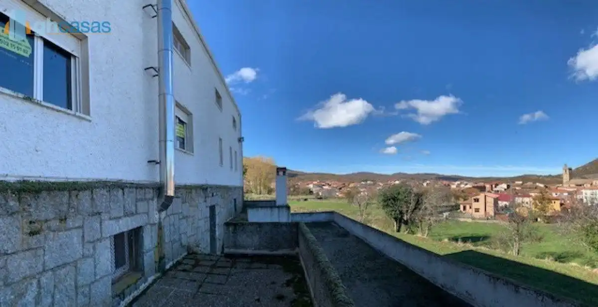 Vista exterior de Casa o chalet en venta en Becedas