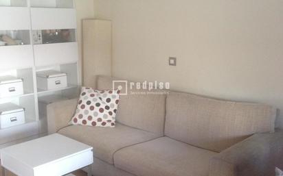 Living room of Attic for sale in  Madrid Capital  with Heating, Terrace and Swimming Pool