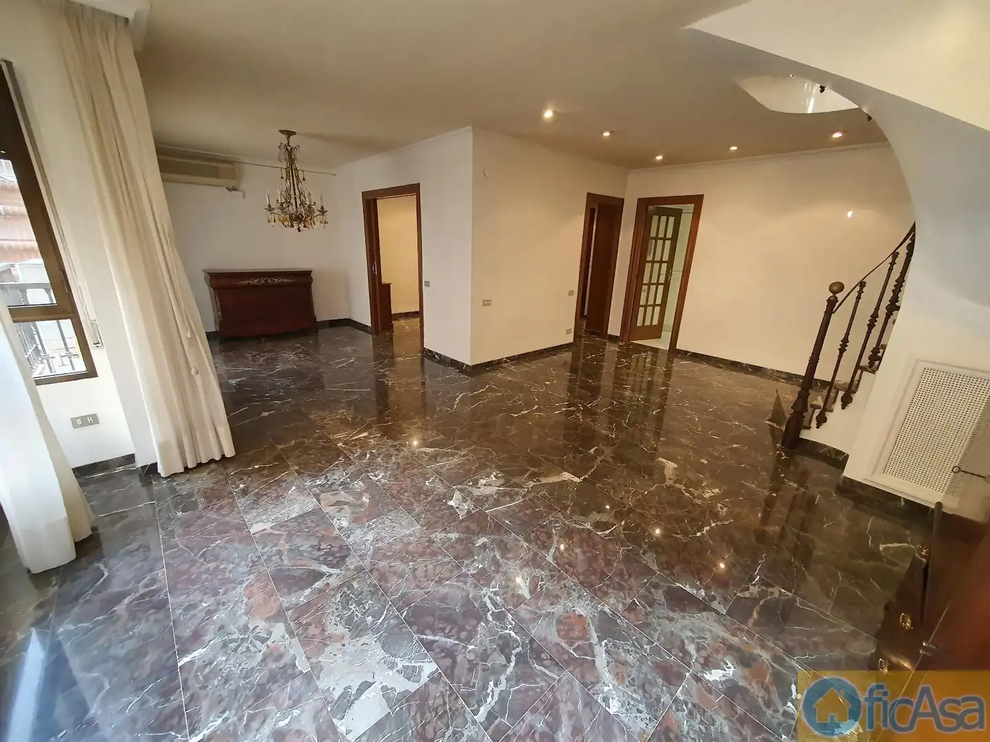 Piso con terraza en venta en Centro, imagen 3