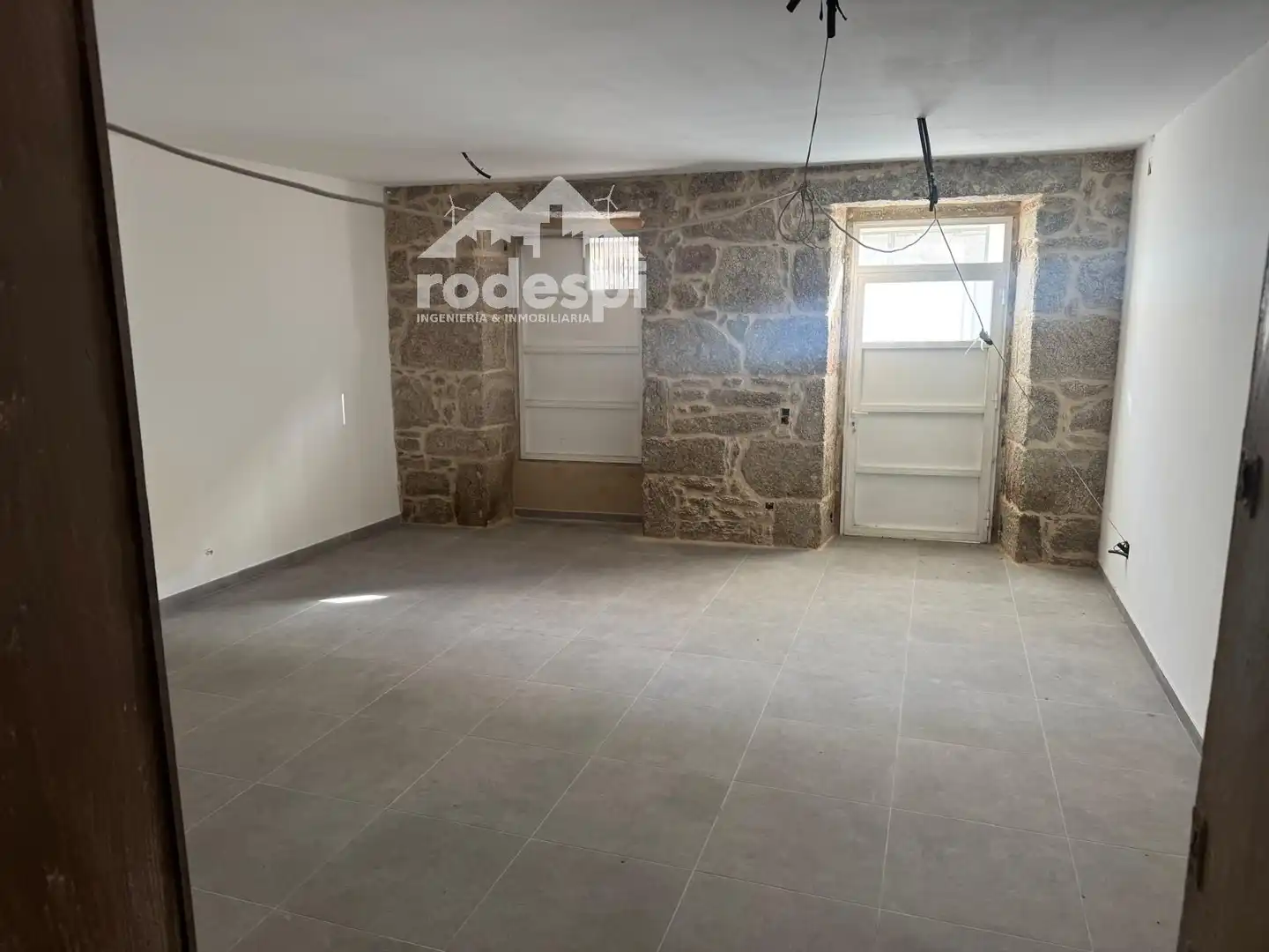 Local comercial en alquiler en Ponteareas, imagen 5