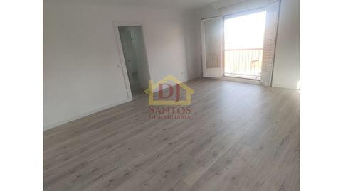 Foto 2 de Piso en venta en Calle Bruma, Pizarrales, Salamanca Capital