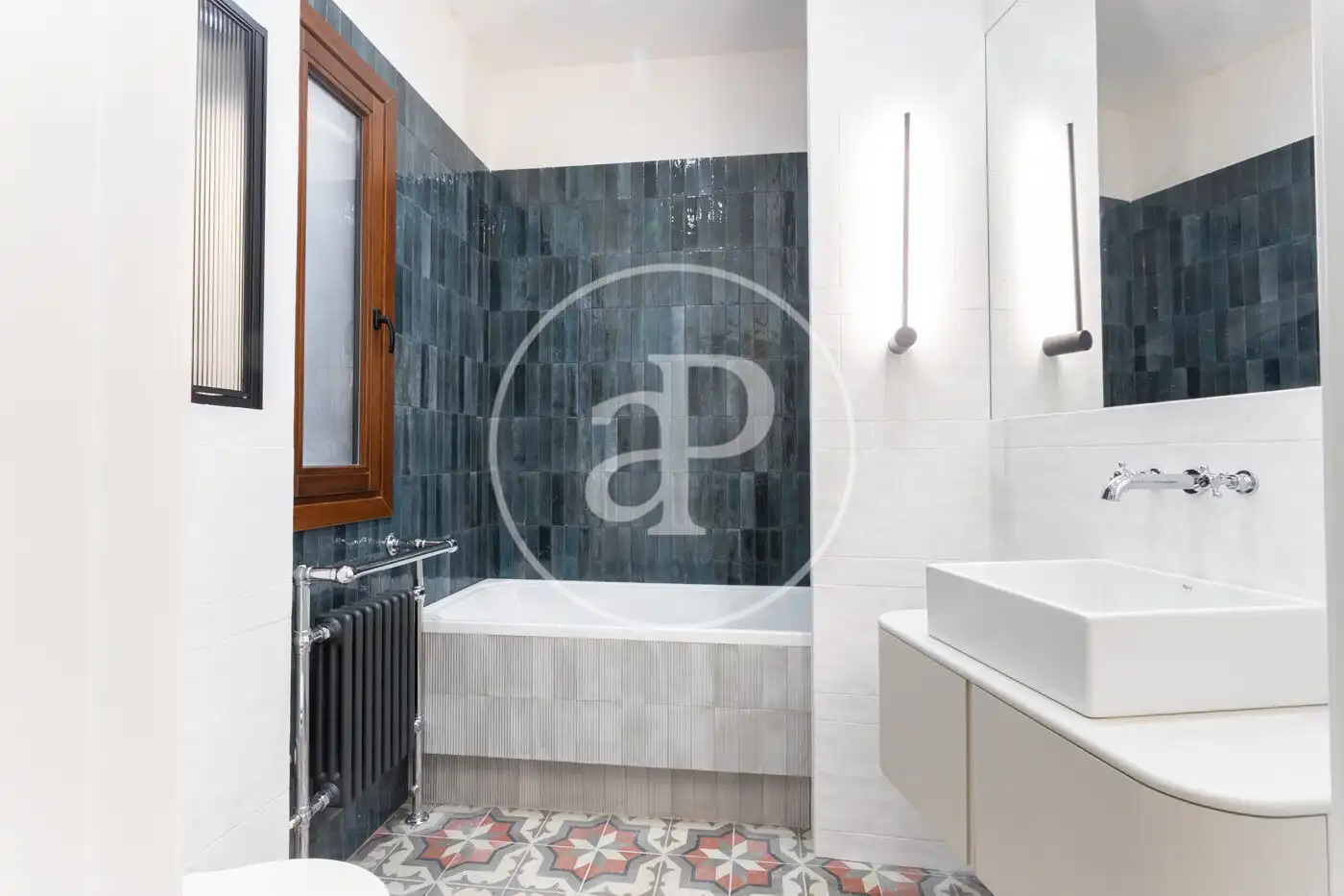 Baño de Piso en venta en Barcelona con Aire acondicionado, Calefacción y Balcón