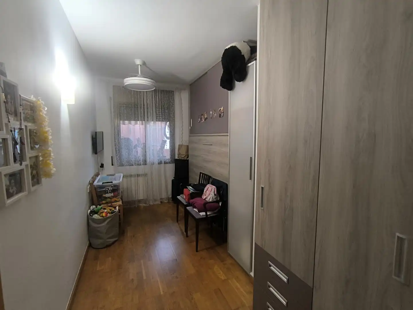 Schlafzimmer von Wohnung zum Verkauf in Centre - Sant Josep - Sanfeliu
