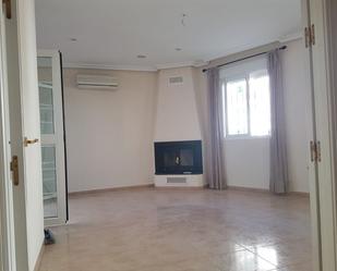Sala d'estar de Casa o xalet de lloguer en Almodóvar del Río amb Aire condicionat, Calefacció i Forn