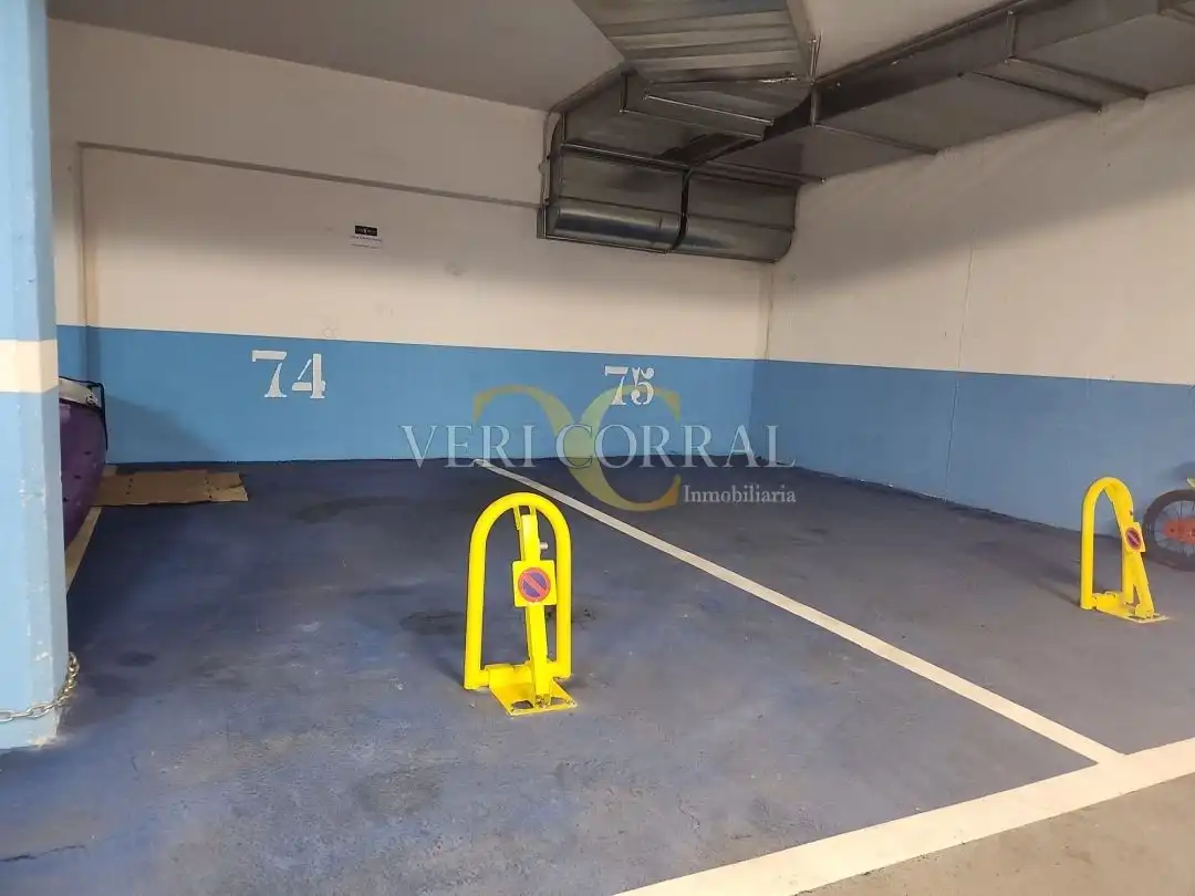 Garage for sale in Barru, Posada - Barro