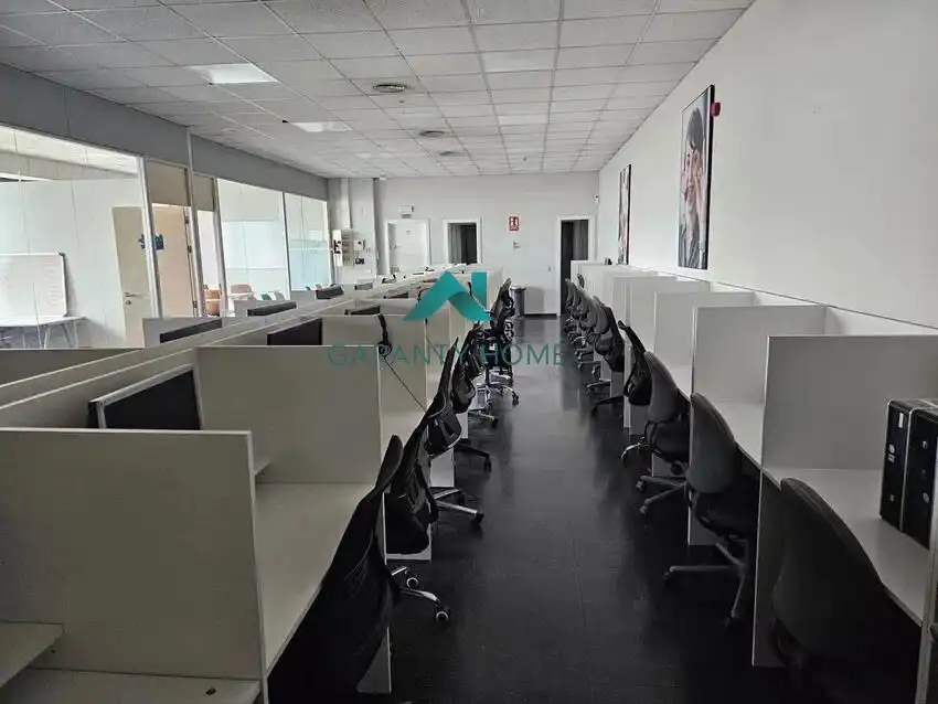 Büro zur Miete in Madrid mit Klimaanlage und Heizung