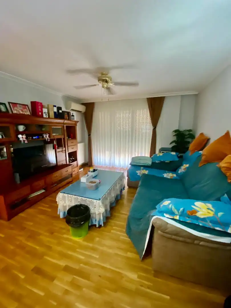 Flat with lift for sale in Calle Cantabria, imagen 4