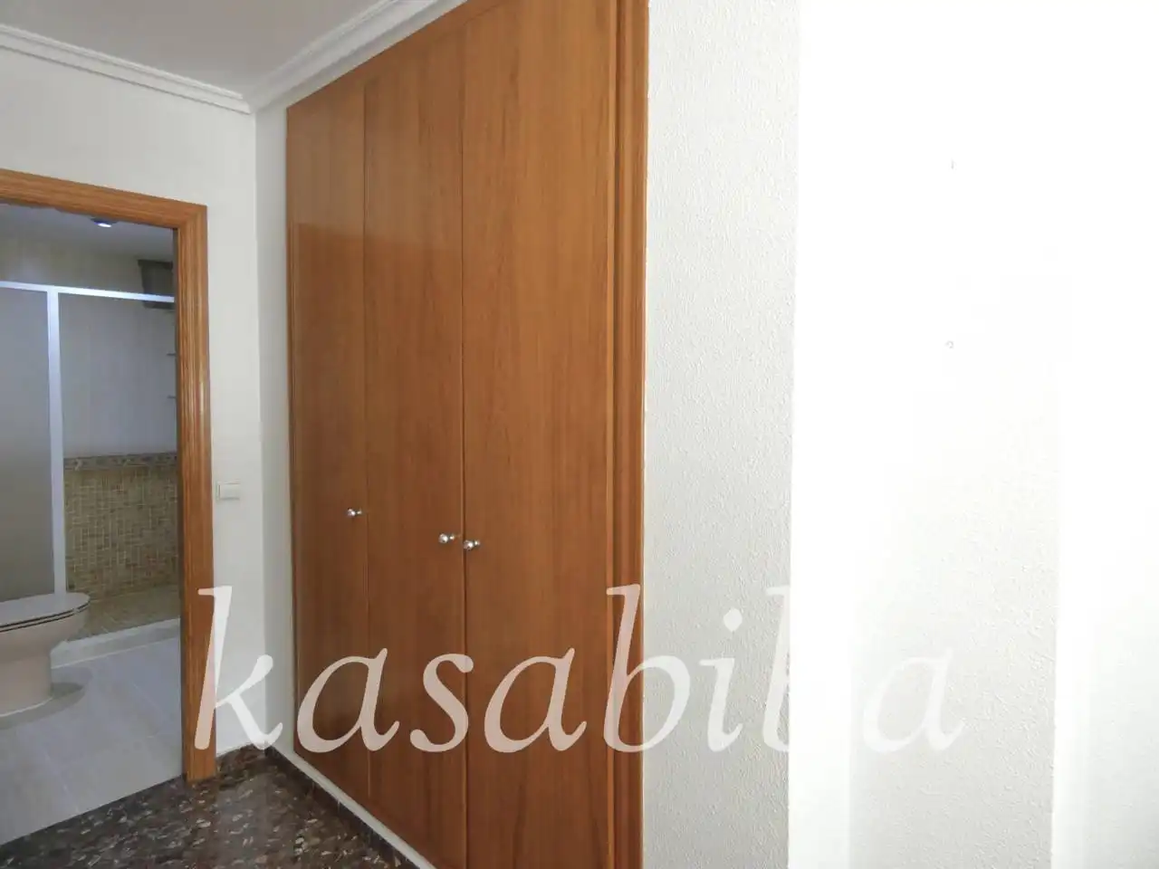 Piso en venta en Calle Ramón Muntaner, Avenida de la Paz