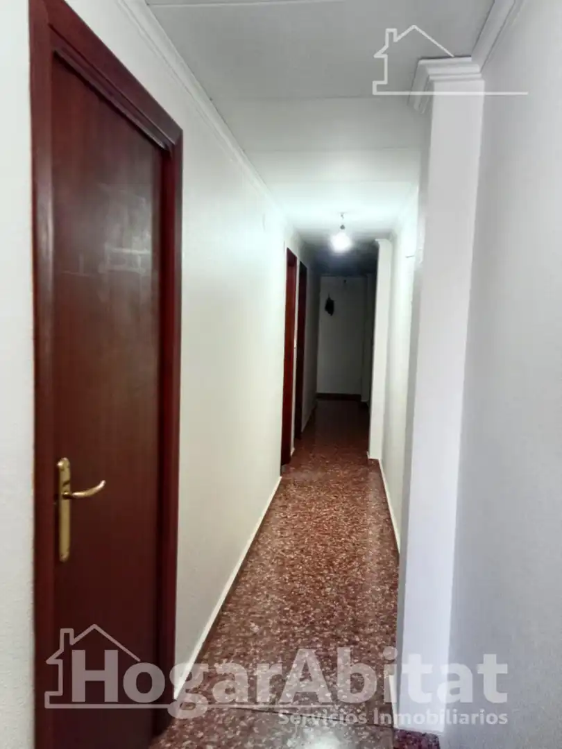 Ático en venta en Algemesí con Terraza, Trastero y Amueblado
