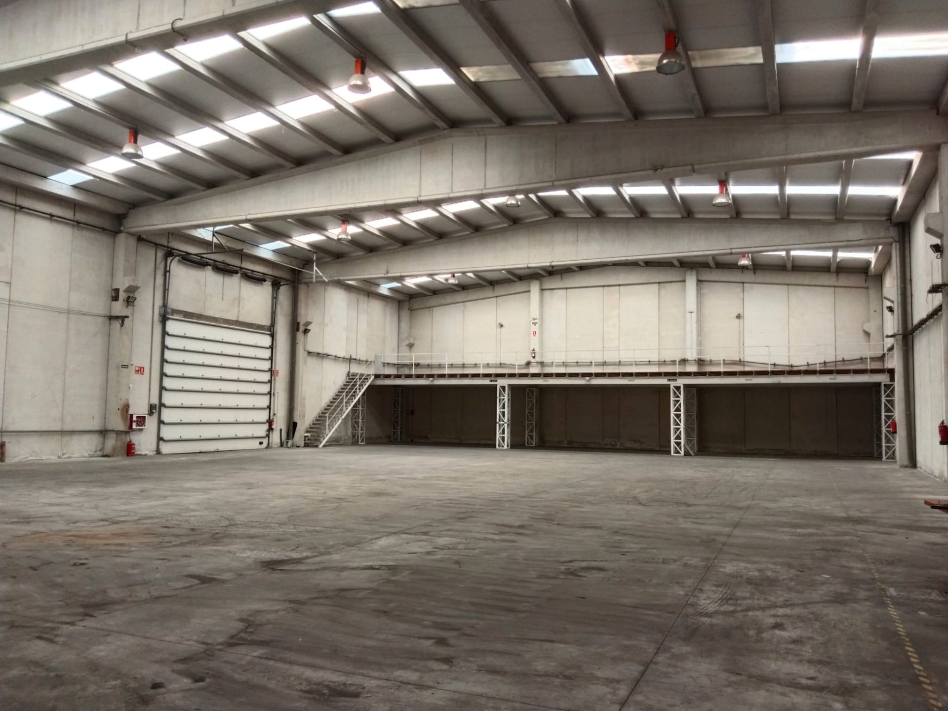Industrial buildings to rent in Aranguren