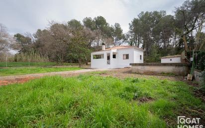 Exterior view of House or chalet for sale in Sant Cugat del Vallès