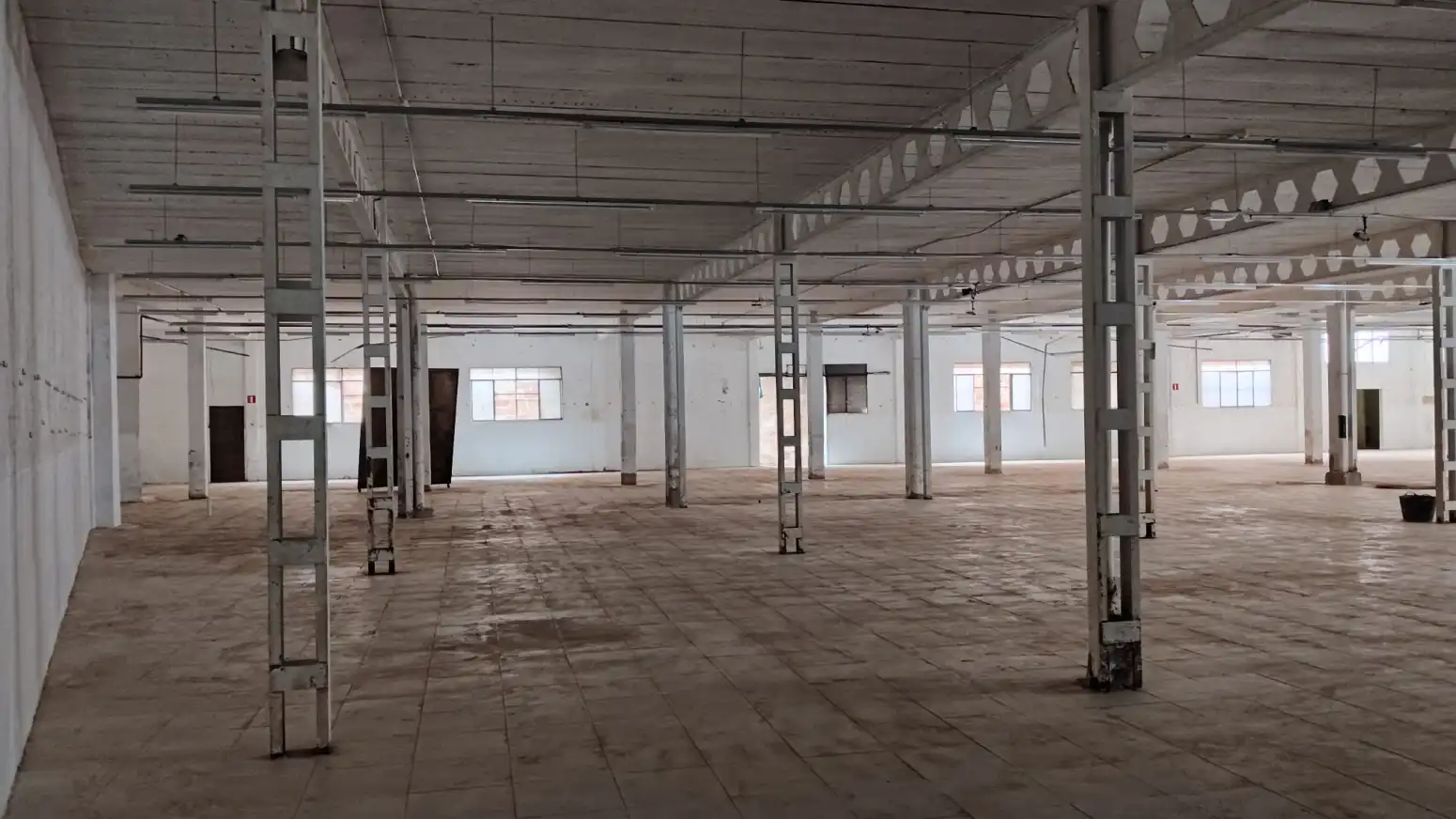 Nave industrial de alquiler en Aldaia