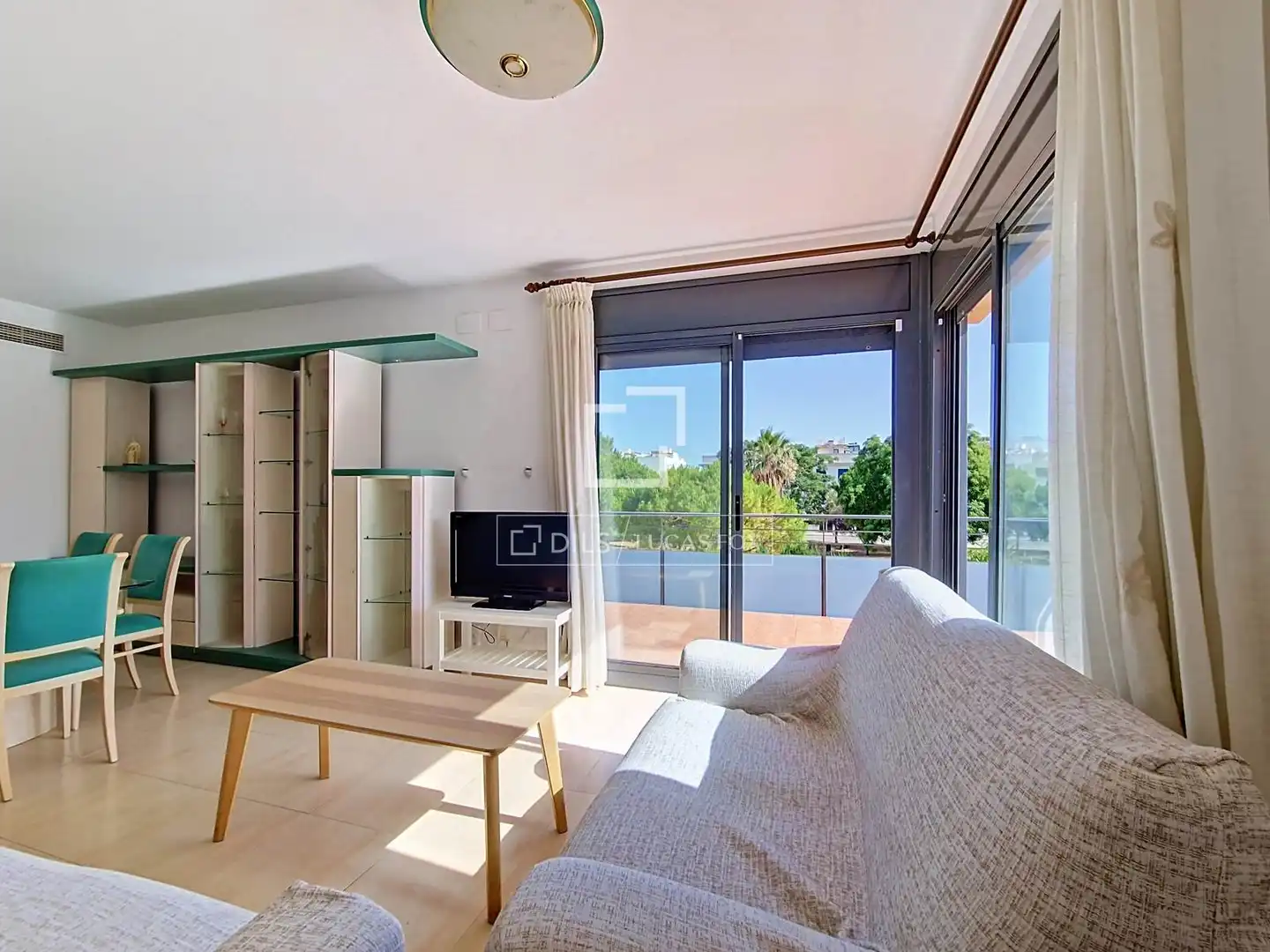 Terraza de Piso en venta en Cubelles con Aire acondicionado, Calefacción y Jardín privado