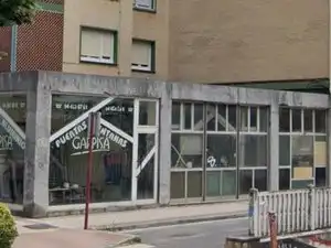 Local comercial en alquiler en Lamiako - Txopoeta