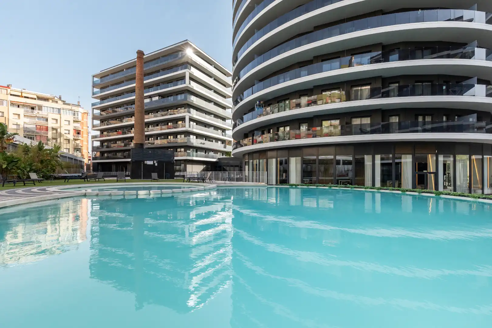 Piscina de Pis en venda en Barcelona amb Aire condicionat, Calefacció i Traster